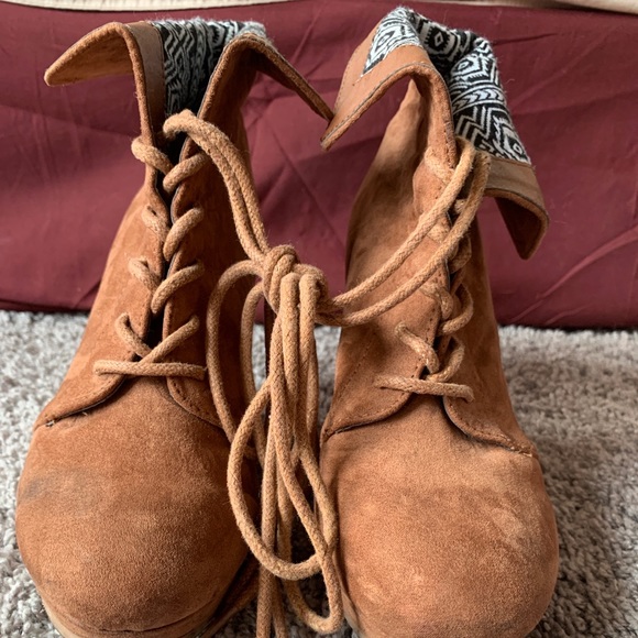 Wedge booties - Picture 2 of 6